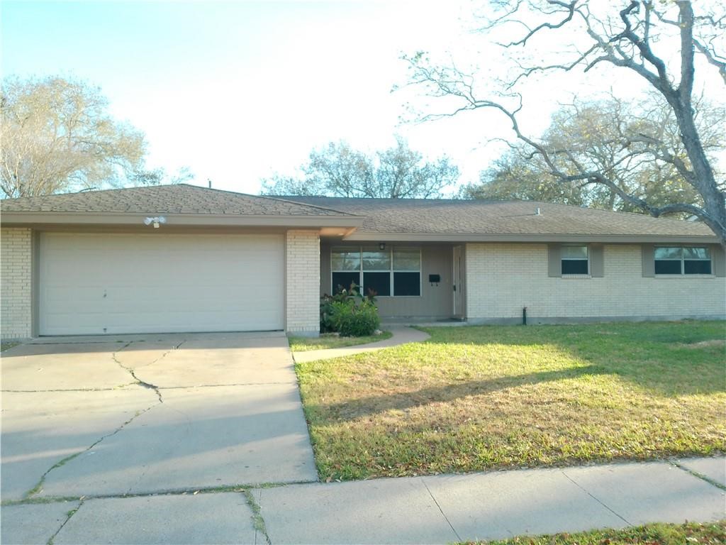 4610 Donegal Dr — photo