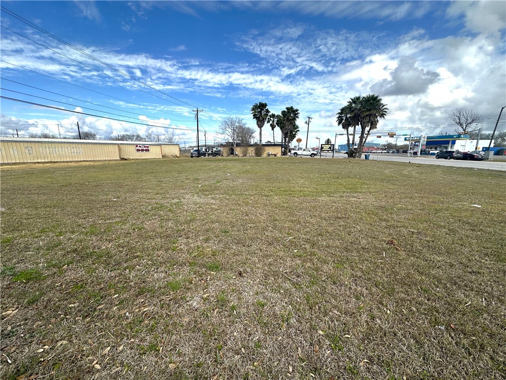 Lots 4-9 S Main — photo
