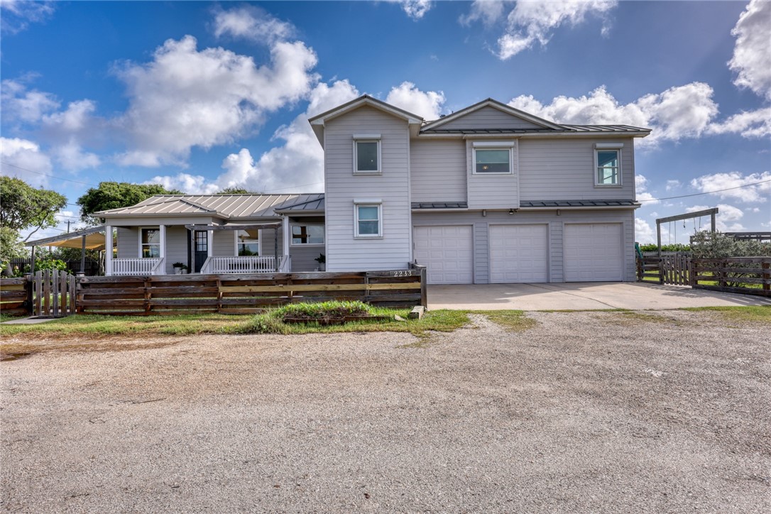2233 Laguna Shores — photo