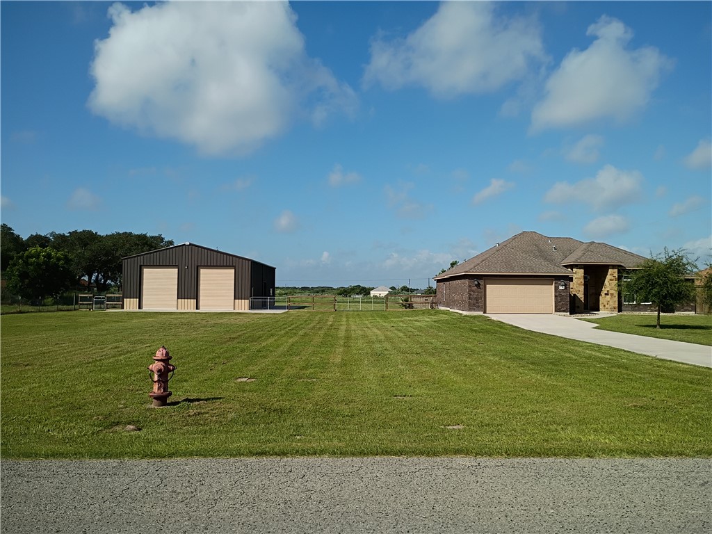 2131 Morgan — photo