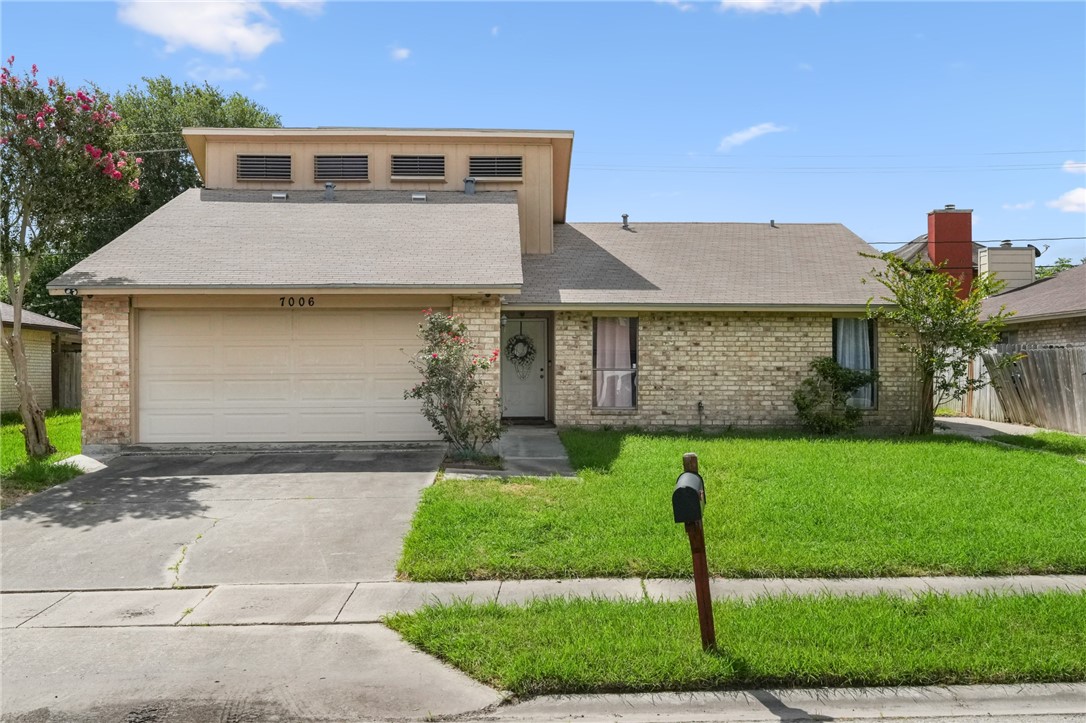 7006 Wakeforest Dr — photo