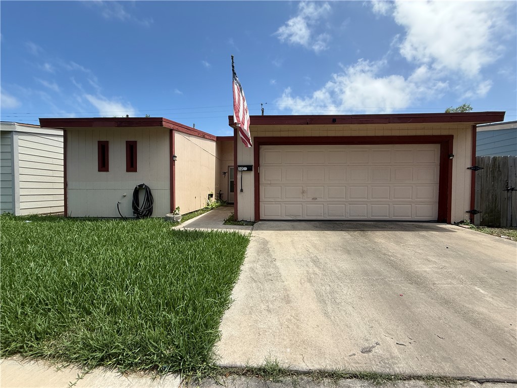 32 S Commonsway Dr — photo