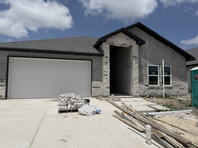 7714 Sophia Dr — photo