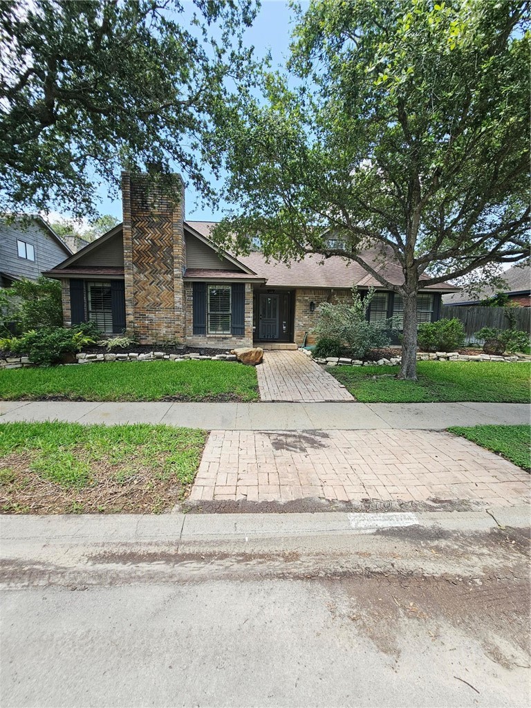 4710 Lake Huron Dr — photo