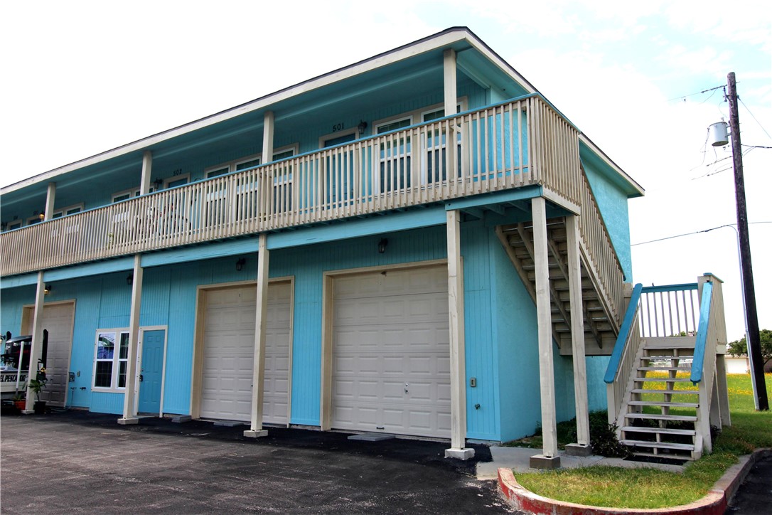 1809 Hillcrest 501 — photo