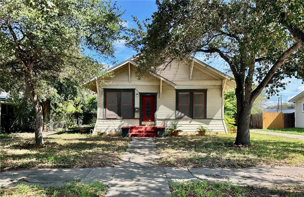 518 E Kenedy Ave — photo