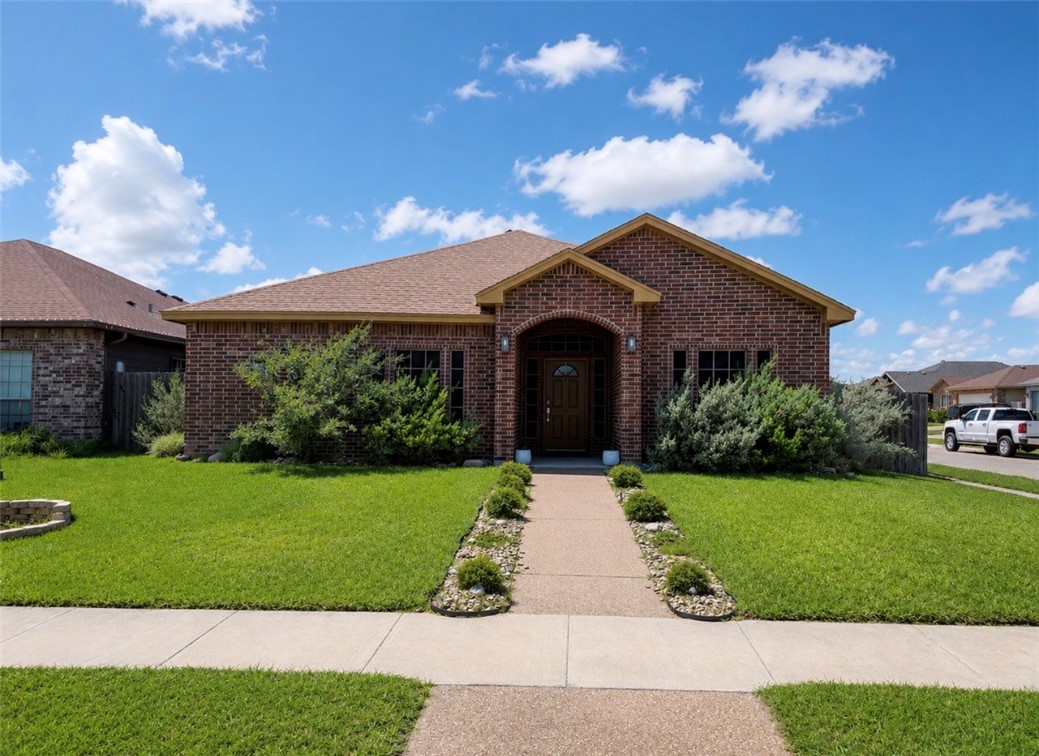 2305 Vaughan Dr — photo
