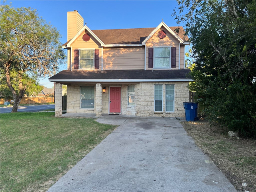 908 E Hefferman Street, Beeville, TX 78102 — photo 3