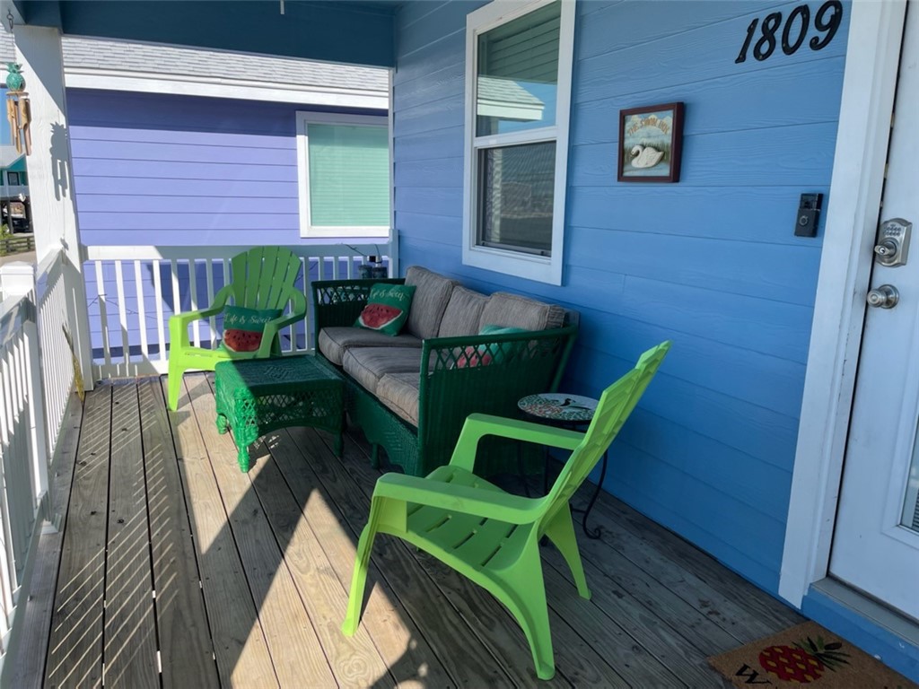 Home in Port Aransas, TX 78373 — photo 2