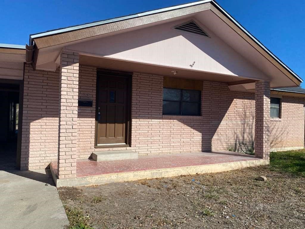 424 W B Ave — photo