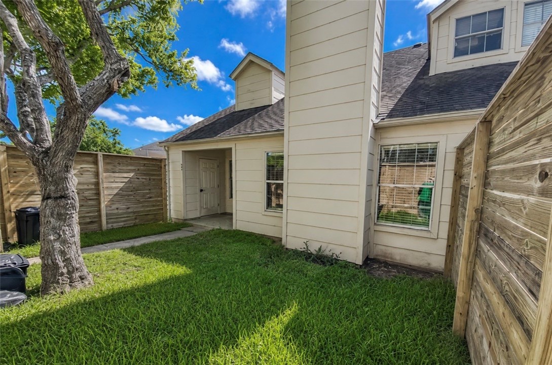 7252 The Mansions Dr O-4 — photo
