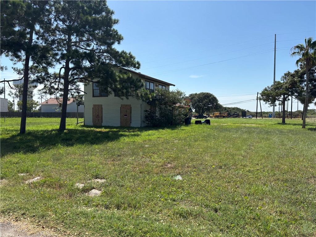 Home in Corpus Christi, TX 78418 — photo 2