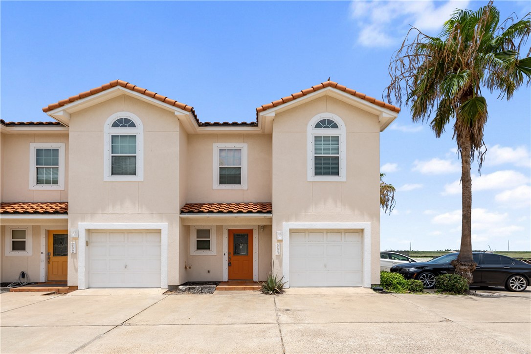 14878 Granada Dr 203 — photo