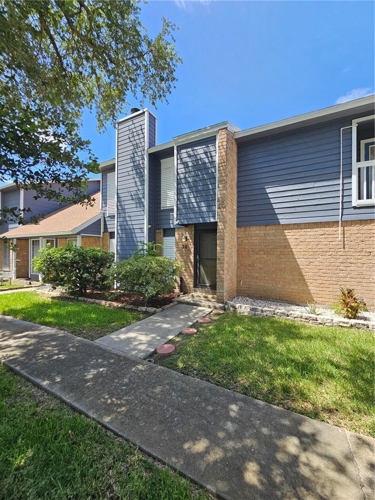7130 Everhart 20 — photo