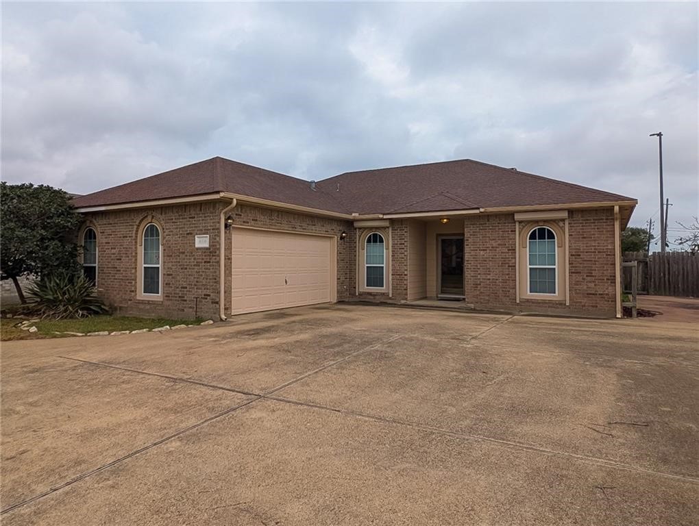 6338 Megan Cir — photo