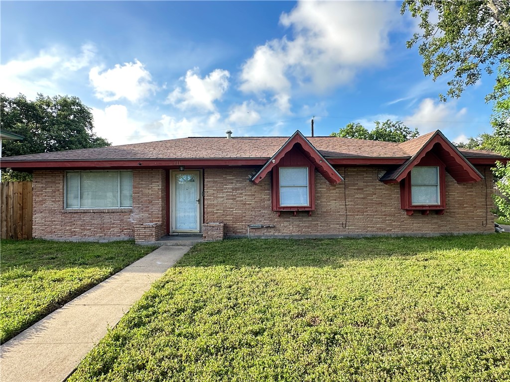 111 Driftwood Dr — photo