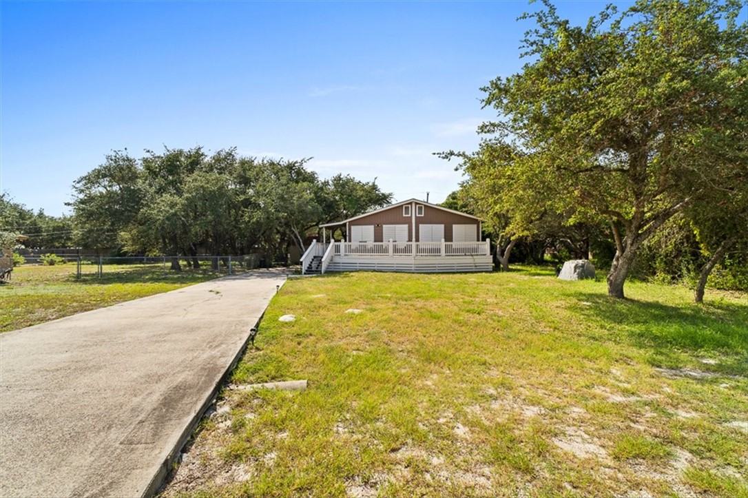 245 Griffith Dr — photo