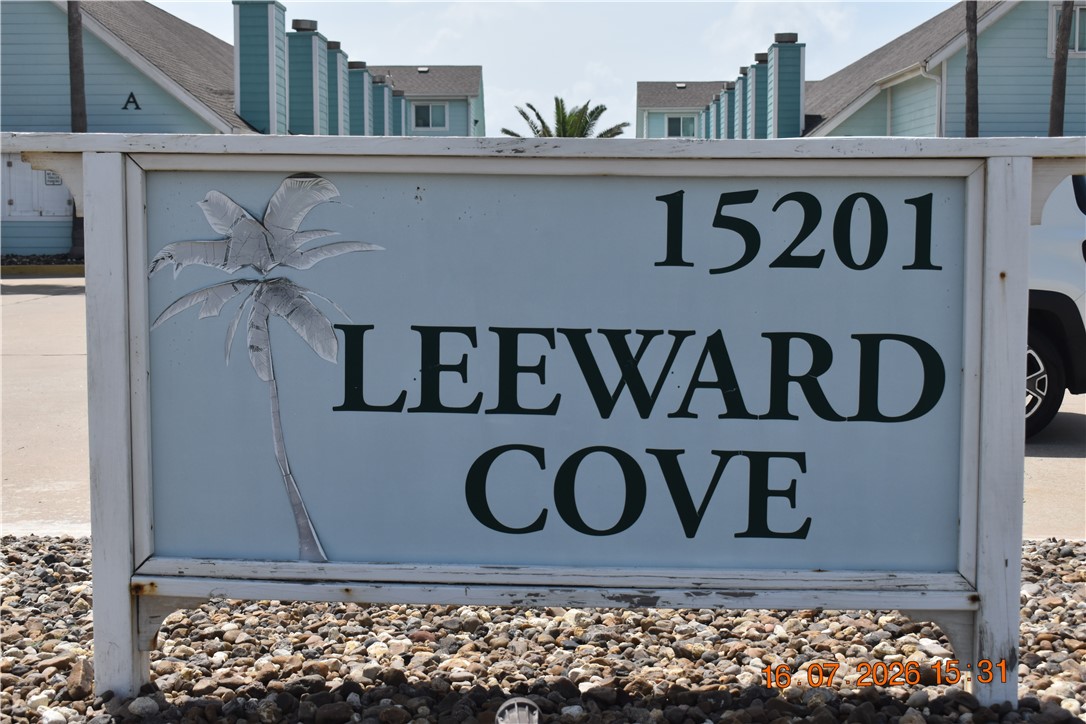 15201 Leeward Dr B4 — photo