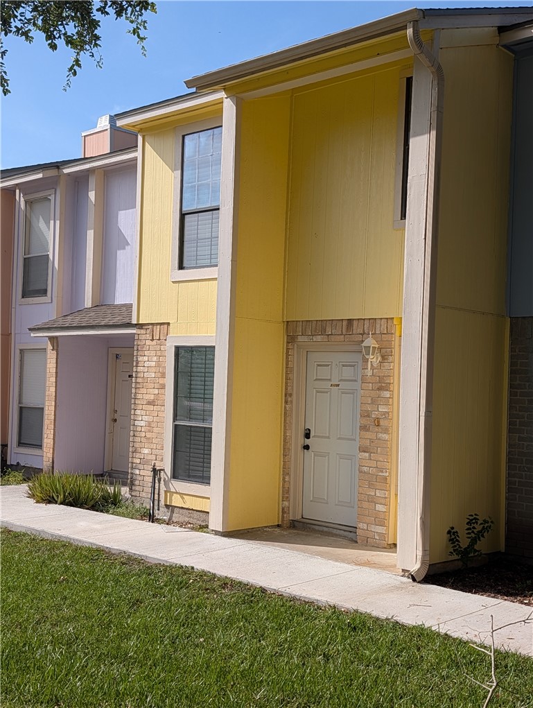 6702 Everhart Road S 105 — photo