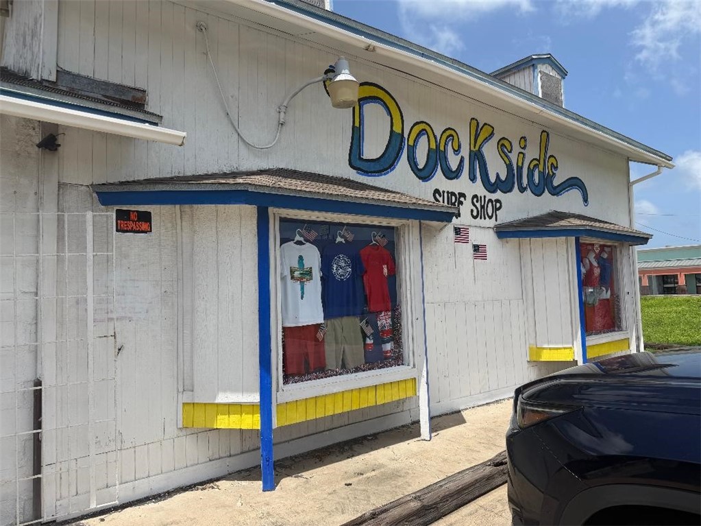 10306 S Padre Island Dr — photo