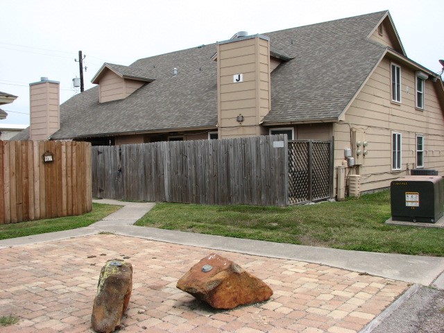 7202 Mansions Dr Unit J-1 — photo