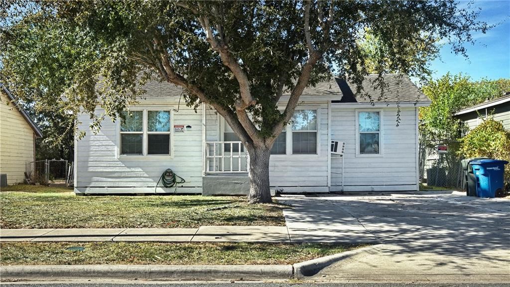 4533 W Nesbitt Dr — photo