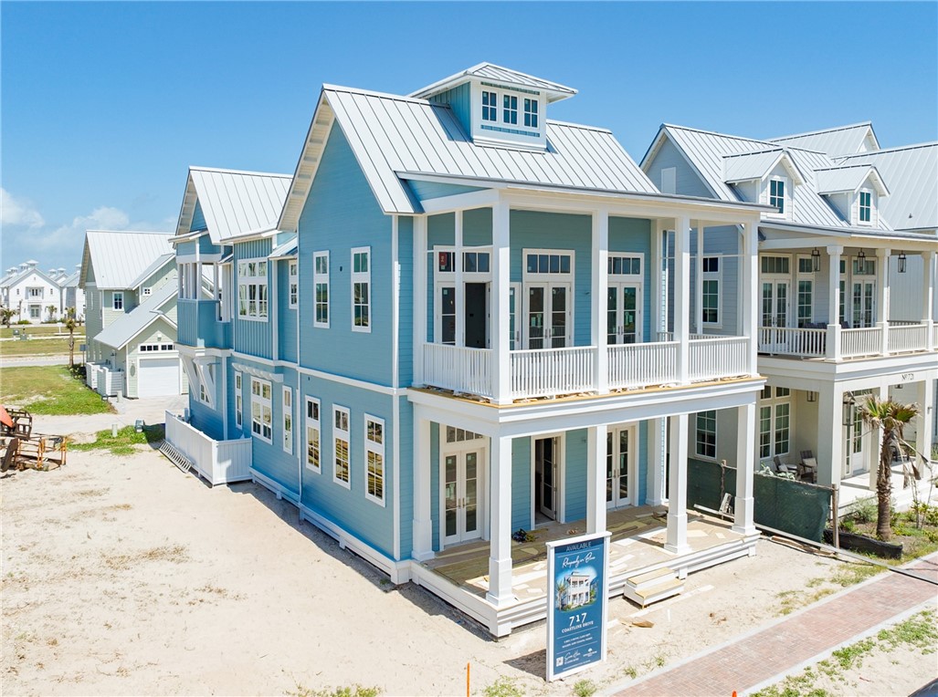 717 Coastline Dr — photo