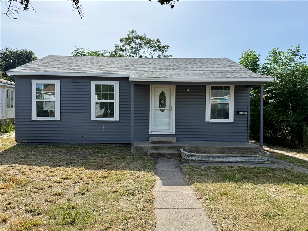 1109 Manchester Ave — photo