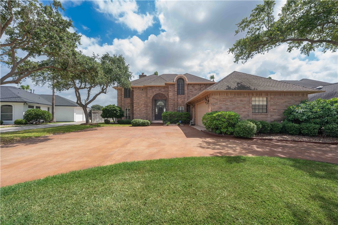 6210 Bourbonais Dr — photo