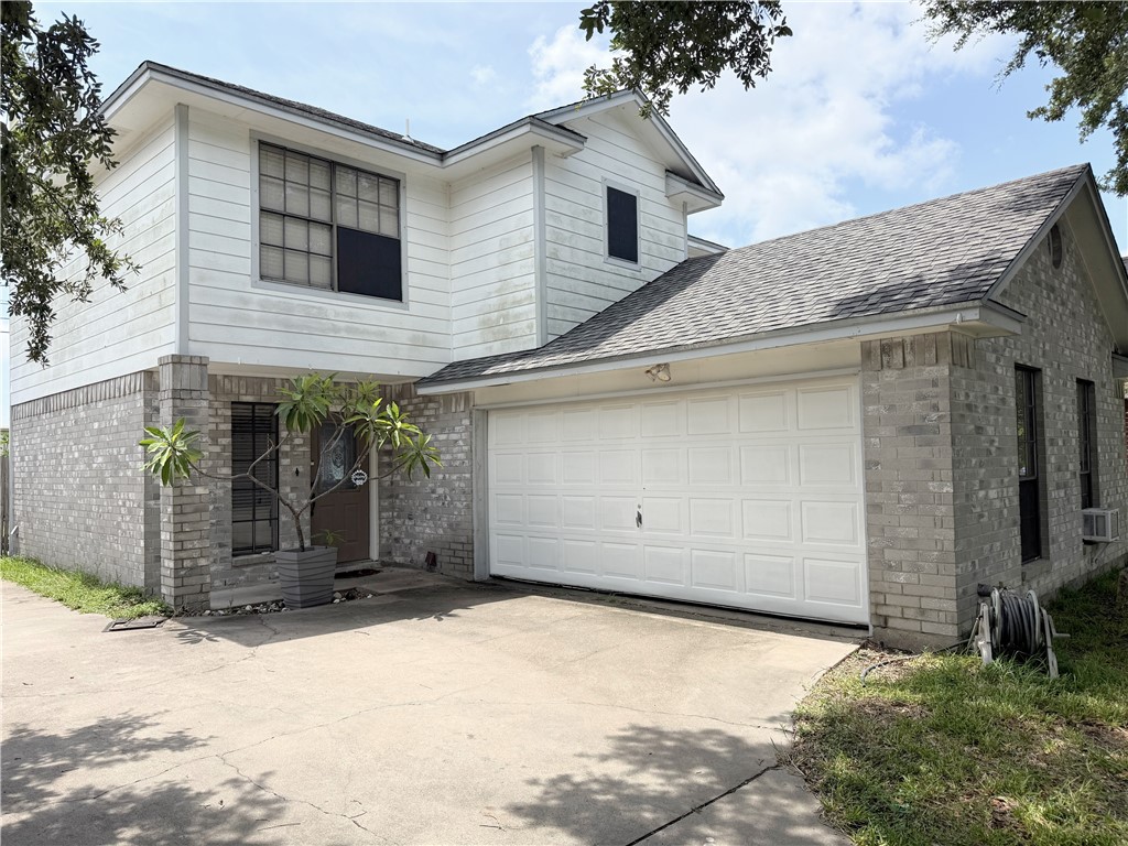 7638 Clearbrook Dr — photo