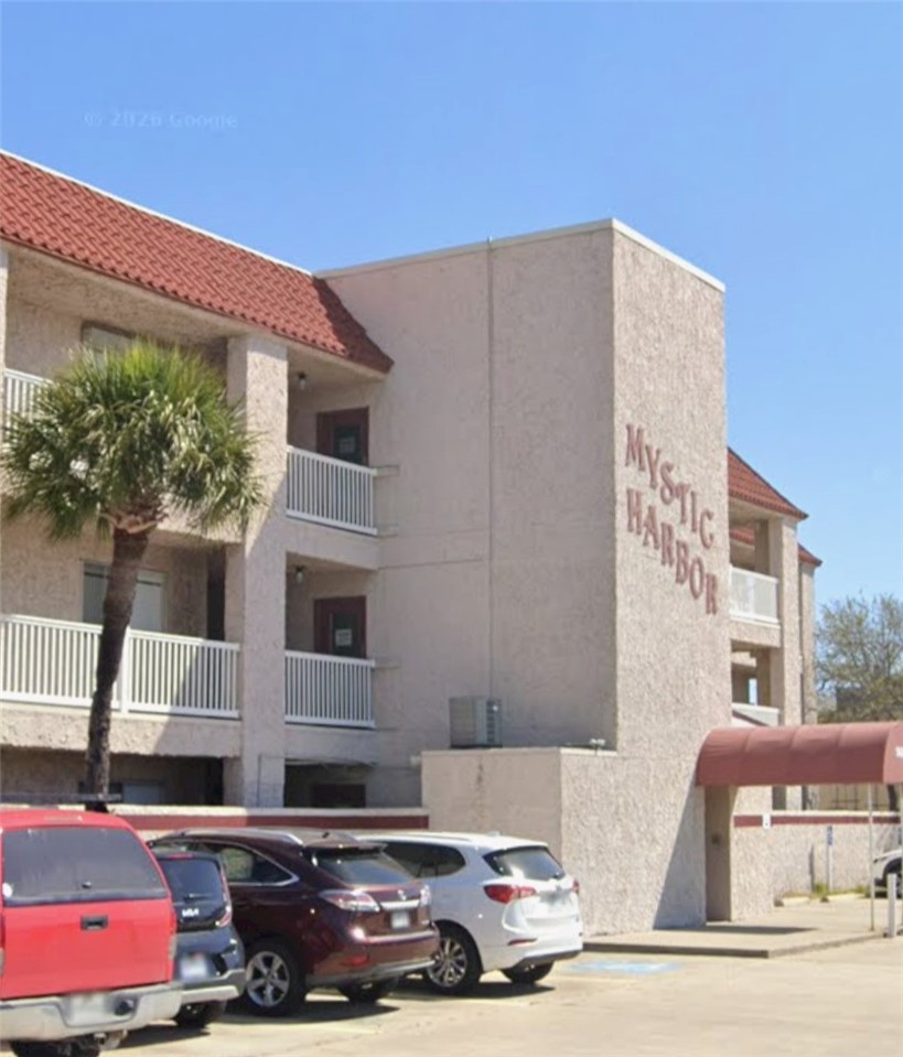 14428 Compass St 206 — photo