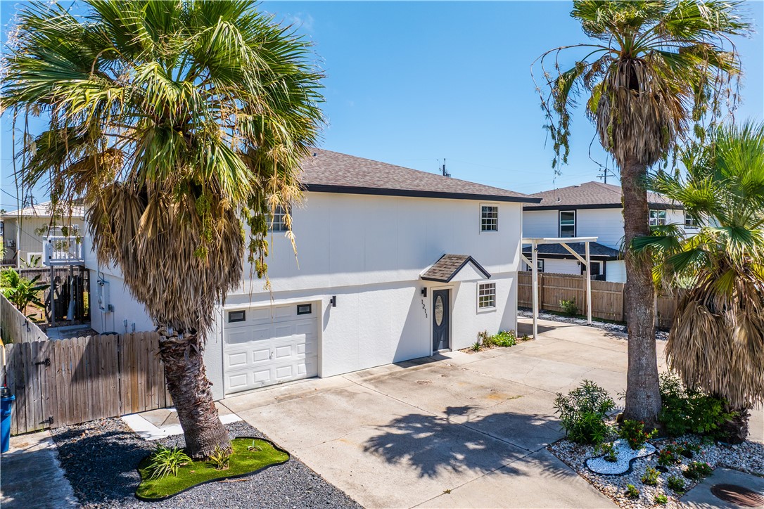 1211 Whispering Sands St — photo