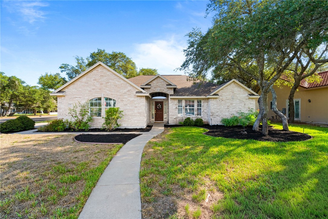 101 Cedar Ridge Dr — photo