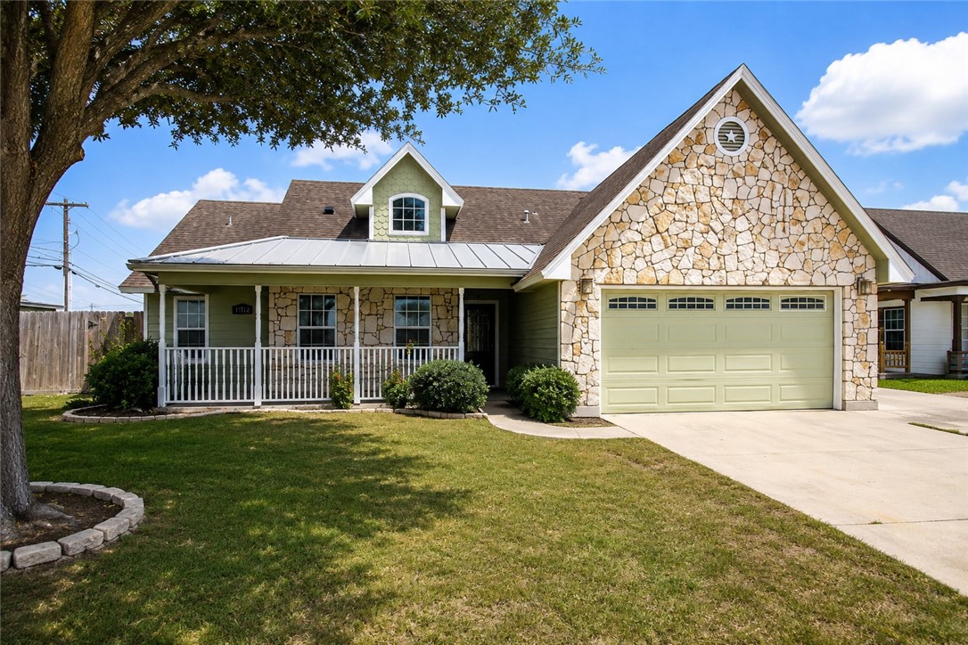10302 Hill Country — photo