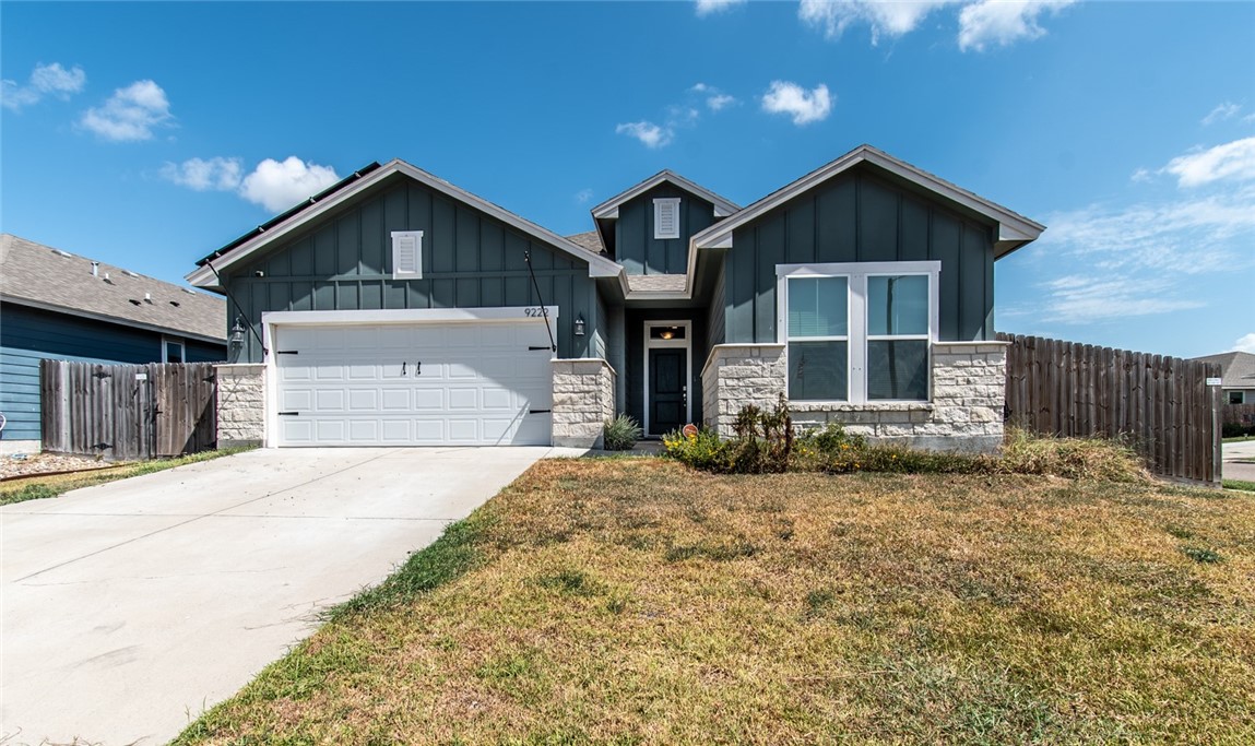 9222 Murdock Dr — photo