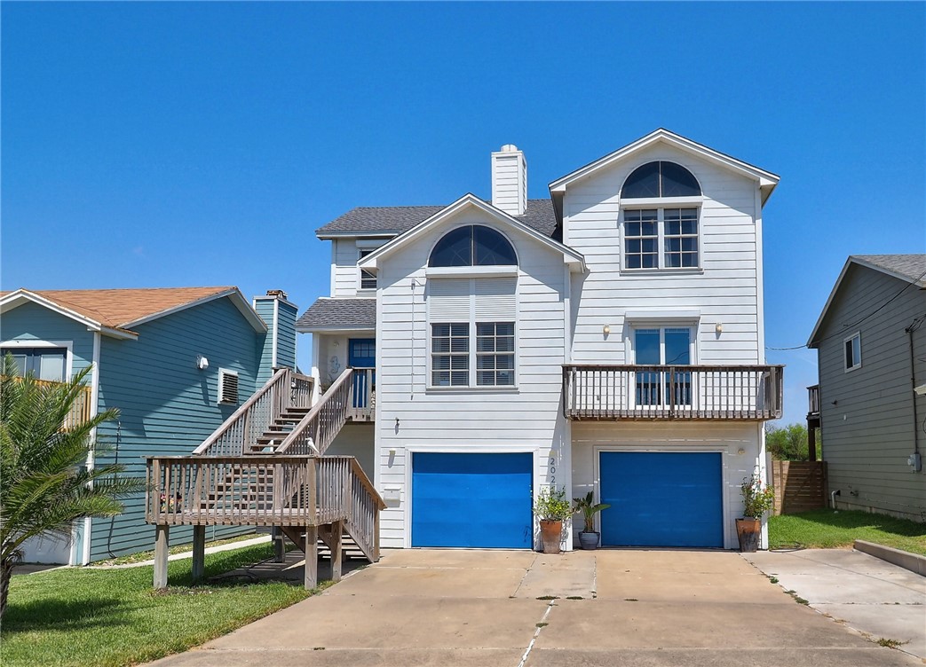 202 Causeway St — photo