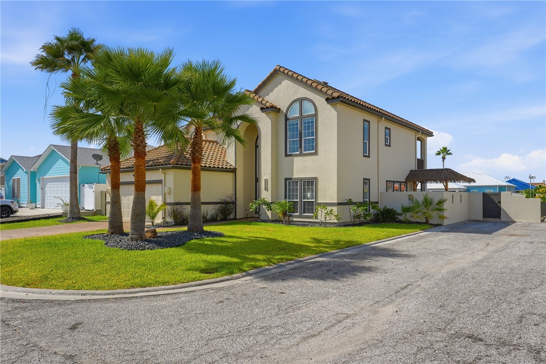 111 Angelfish Ct — photo