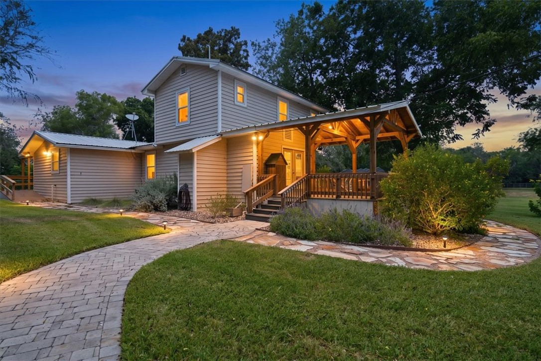124 Lakepark Cir — photo