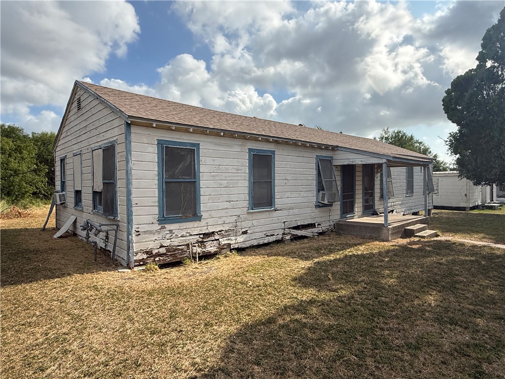 5108 Thomas Dr — photo
