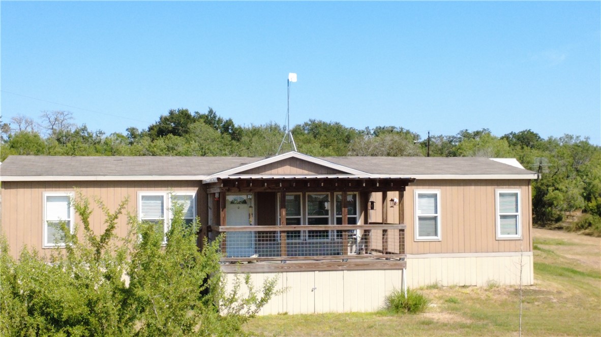 125 Lago Dr — photo