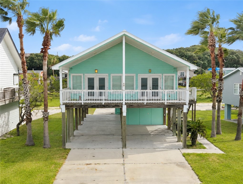 601 Bayshore Dr — photo