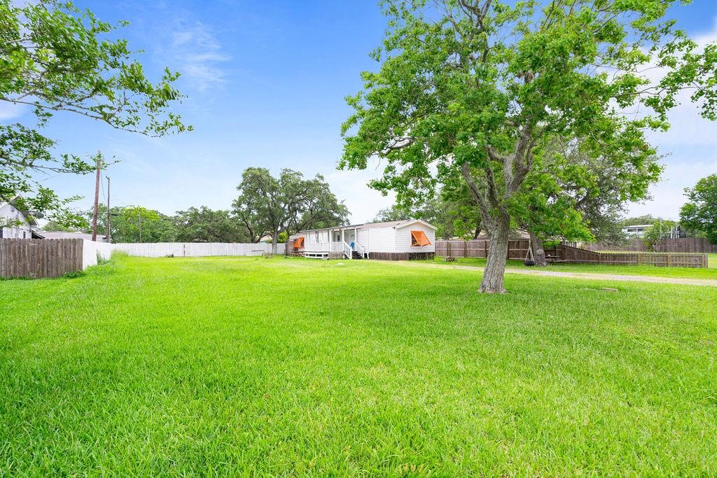 4134 FM 1781 — photo