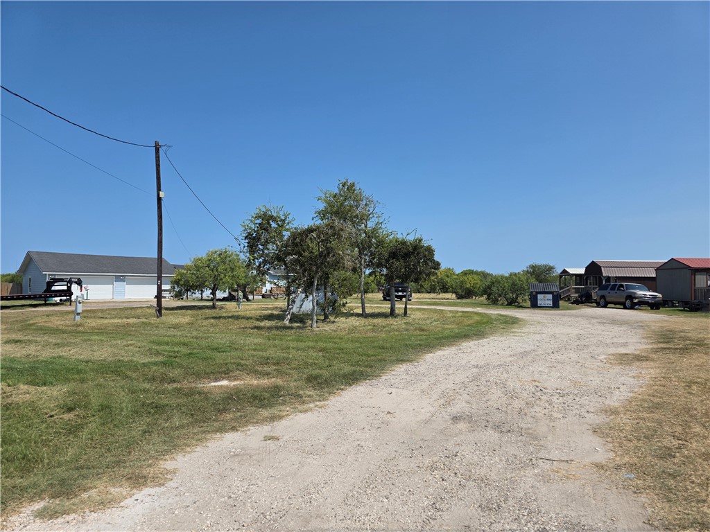 1401 FM 1069 — photo