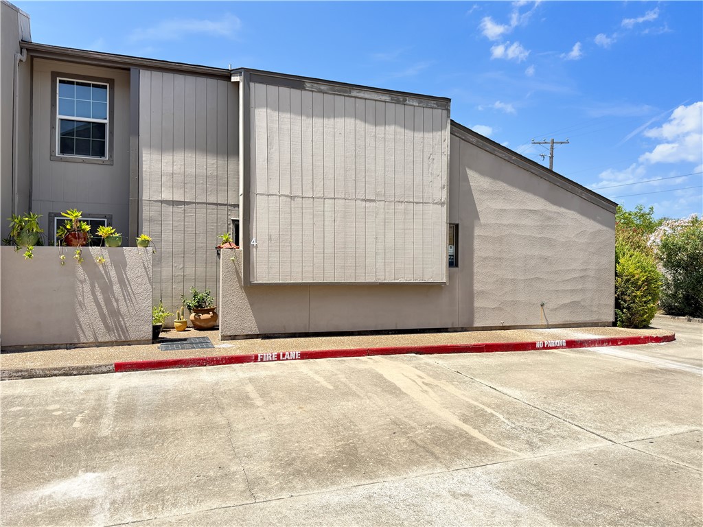 4421 Gaines St 4 — photo