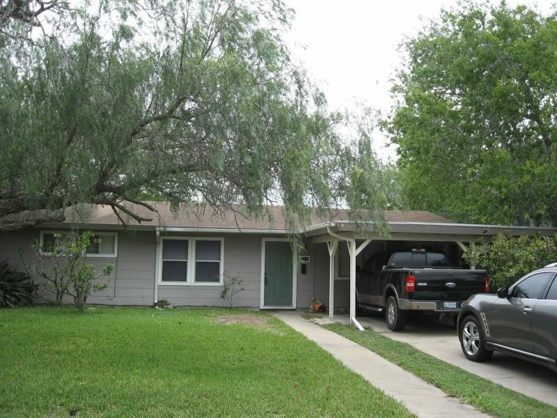 4721 Waltham Dr — photo