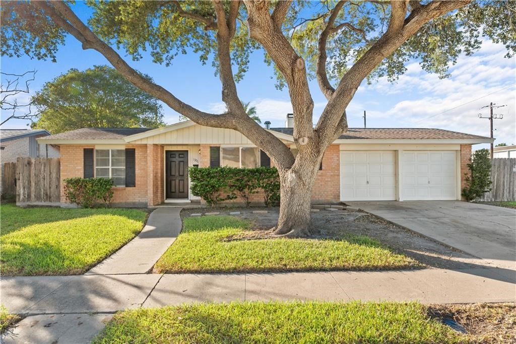 1301 Easthaven Dr — photo