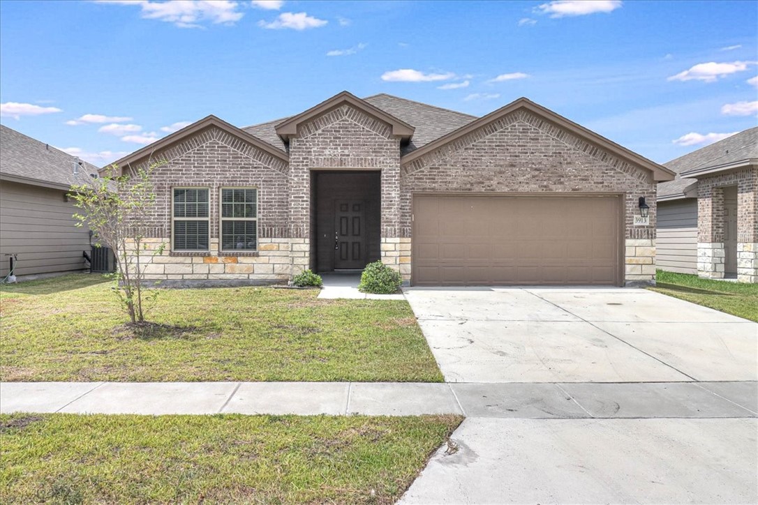 3913 Jayden Dr — photo