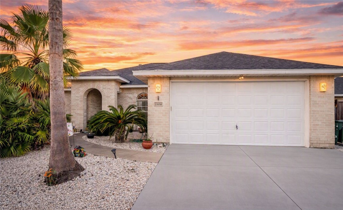 13938 Flintlock Dr — photo