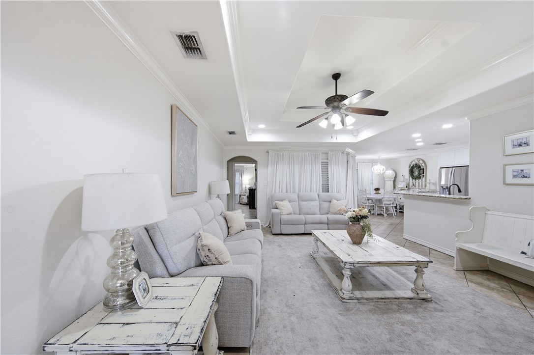 1101 Axis, Corpus Christi, TX 78418 — photo 3