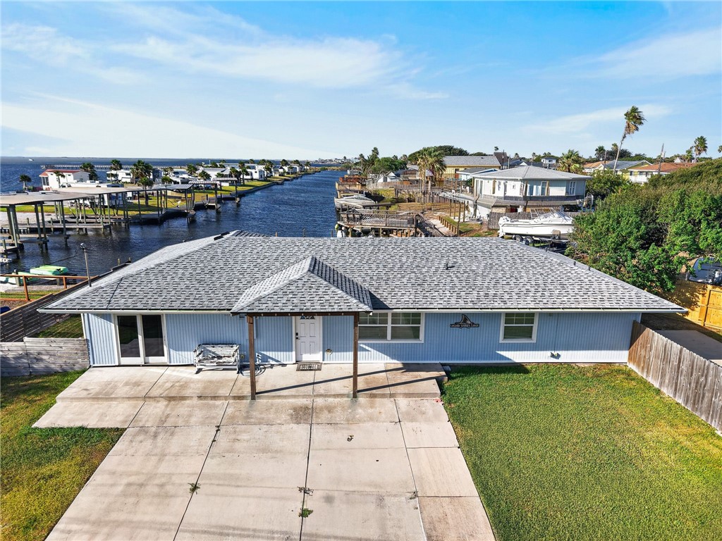 111 Caribbean Dr — photo